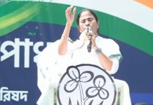 Mamata Banerjee: পার্থ চোর কিনা বিচার হবে, তাই বলে অভিষেক চোর? মেয়ো রোডে গর্জে উঠলেন মমতা!