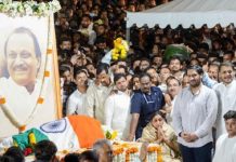 বারামতীতে অজিত পাওয়ারের শেষকৃত্য,’দাদা’কে শেষবার দেখতে ভিড় জমছে বারামতীতে ,উপস্থিত থাকতে পারেন মোদী-শাহ