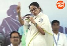 ভবানীপুরে উকুন বাছছে, ৪০ হাজার নাম বাদ দিয়েছে! নবগ্রামের সভায় বিজেপিকে তোপ মমতার