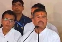 ‘হাওড়া স্টেশনে অনুপ্রবেশকারী ধরা পড়লে কোর্টে না পাঠিয়ে খাইয়ে-দাইয়ে সোজা বনগাঁ দিয়ে বিএসএফ-এর হাতে!’কড়া বার্তা মুখ্যমন্ত্রীর
