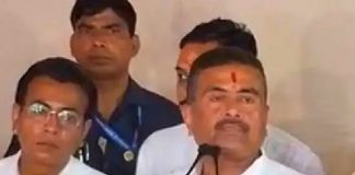 ‘হাওড়া স্টেশনে অনুপ্রবেশকারী ধরা পড়লে কোর্টে না পাঠিয়ে খাইয়ে-দাইয়ে সোজা বনগাঁ দিয়ে বিএসএফ-এর হাতে!’কড়া বার্তা মুখ্যমন্ত্রীর