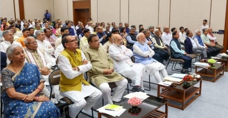 বকেয়া কাজ দ্রুত শেষ করুন, মন্ত্রিপরিষদের সাড়ে ৪ ঘণ্টার ম্যারাথন বৈঠকে নির্দেশ প্রধানমন্ত্রী মোদীর