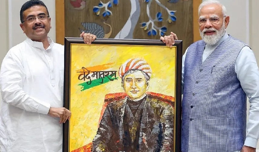 মুখ্যমন্ত্রী হওয়ার পর দিল্লিতে মোদীর সঙ্গে প্রথম সাক্ষাৎ , প্রধানমন্ত্রীকে বঙ্কিমচন্দ্রের ছবি উপহার, কী জানালেন শুভেন্দু?