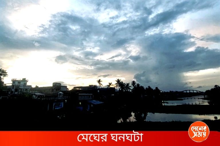 তিন ঘূর্ণাবর্তের জেরে সকাল থেকেই বৃষ্টি , ভিজবে উত্তর থেকে দক্ষিণবঙ্গ, দুর্যোগ কমবে কবে?